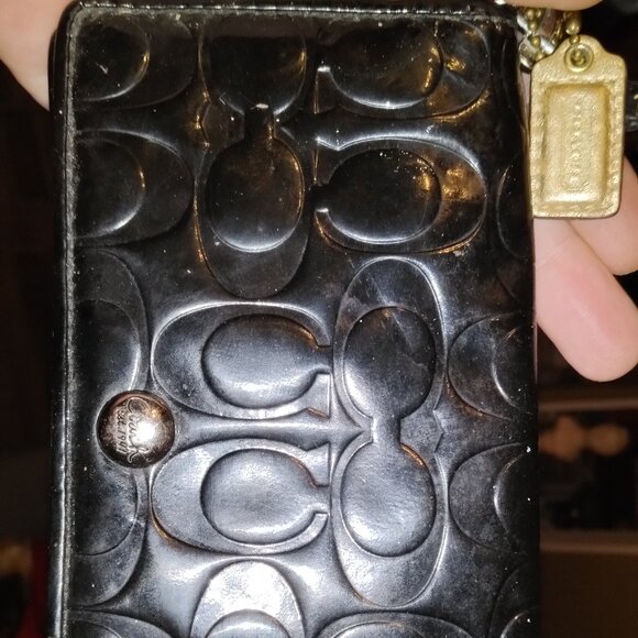 Coach Signature Patent Leather Zip Around Wristlet - Picture 1 of 3